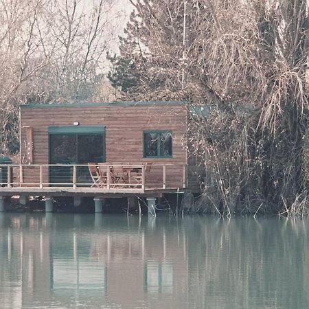 Chalet Les Pieds Dans L'Eau La Campagne A La Ville Saint-Doulchard Kültér fotó