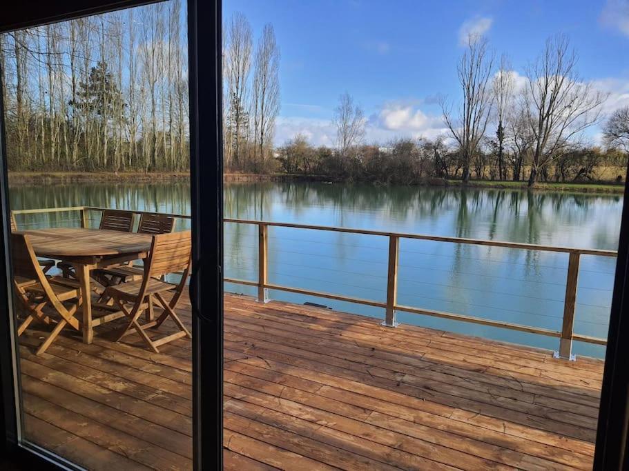Chalet Les Pieds Dans L'Eau La Campagne A La Ville Saint-Doulchard Kültér fotó